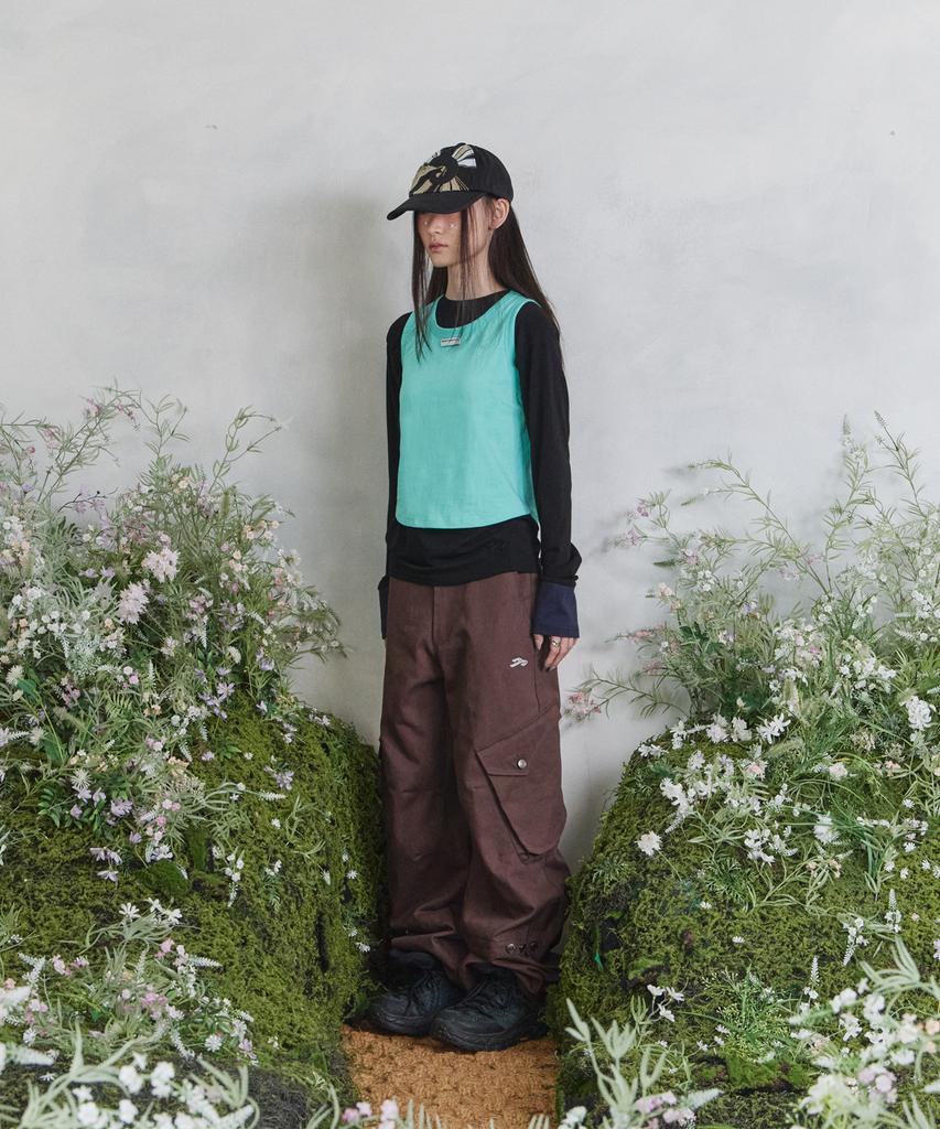 Tansanmageunesyum Songi Songi X Carbonated Cotton Wide Cargo Pants (Brown)