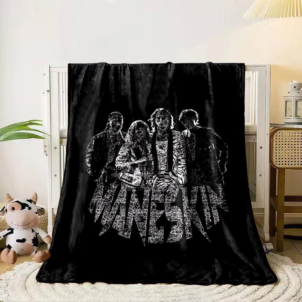 Måneskin Band Silhouette Blanket for All Seasons Blanket Lunch Break Throw Gift