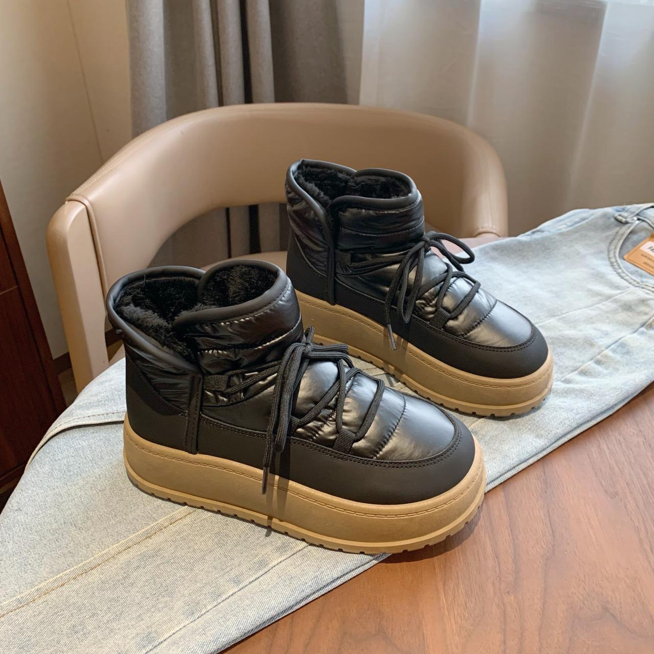 

Женские балетки на платформе до щиколотки, теплые плюшевые ботинки, брендовые повседневные кроссовки, женские зимние 2025, трендовые, уютные, на шнуровке, ботинки для женщин 40 чёрный