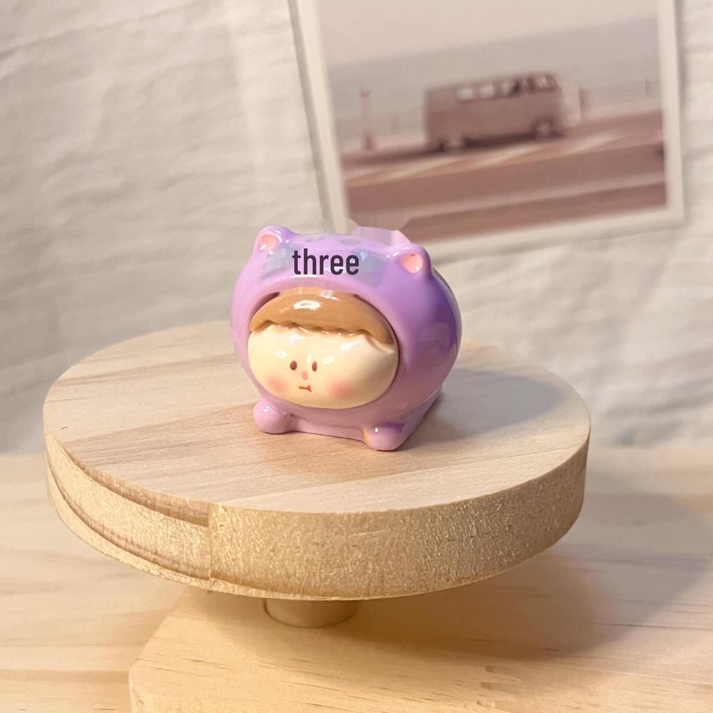 Lilith Jednokolorowy Lakier Torebka Niespodzianka: Urocza tygrysia ozdoba na biurko lalka zabawka