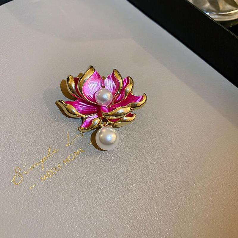 Lotus Flower Enamel Pin Women'S Pins And Brooches Fashion Brooch Weddings Bouquet Clothes Jewelry Accessories Gift For Women