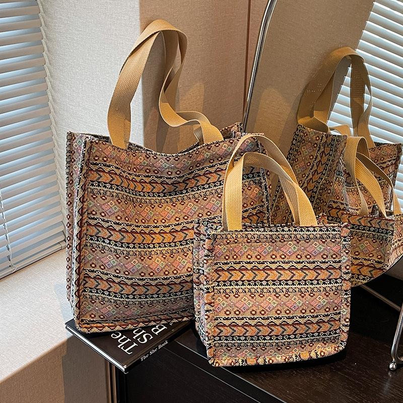 Linen Bohemian European and American Large Capacity Personality Retro Popular Women's Shoulder Handheld Women's Tote Bag
