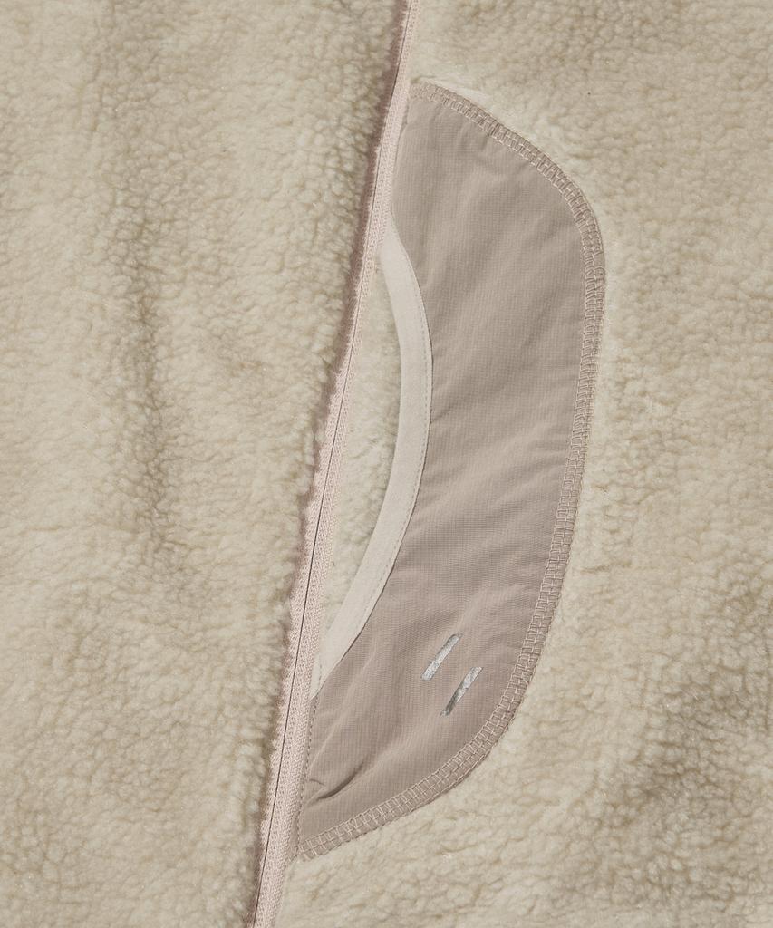 Welter Experiment Chest Holepocket Fleece Vest_Cream_Wol049