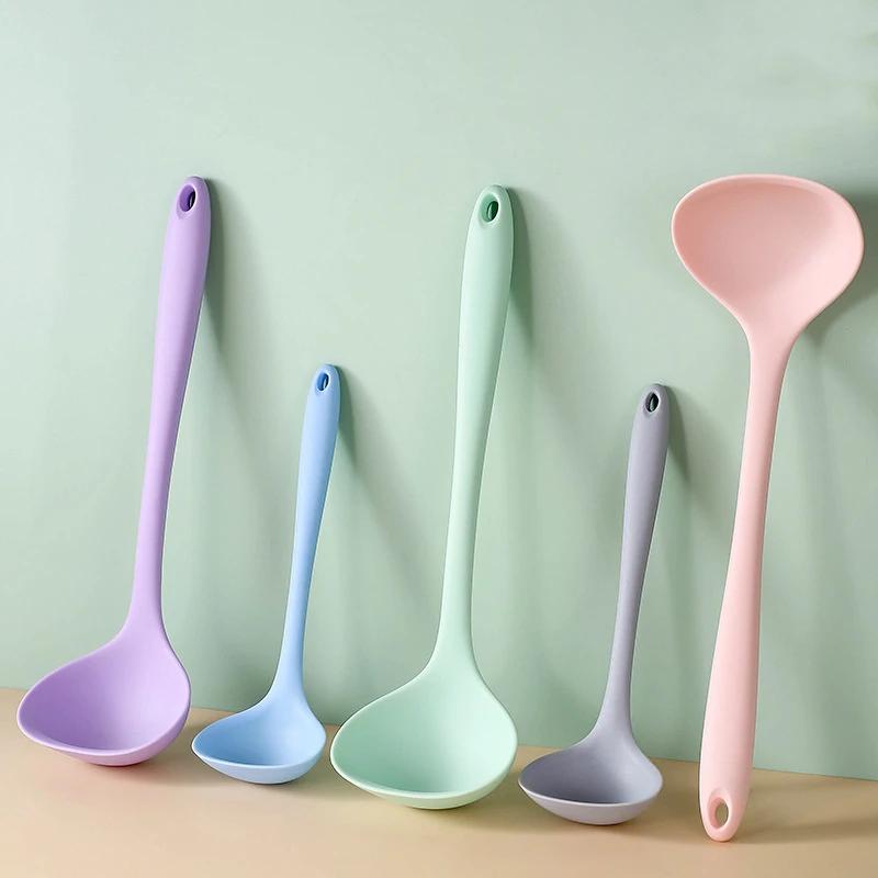 1pc Long Handle Silicone Soup Spoon Ramen Noodles Tablespoons Hot Pot Porridge Ladle Kawaii Japanese Kitchen Utensils