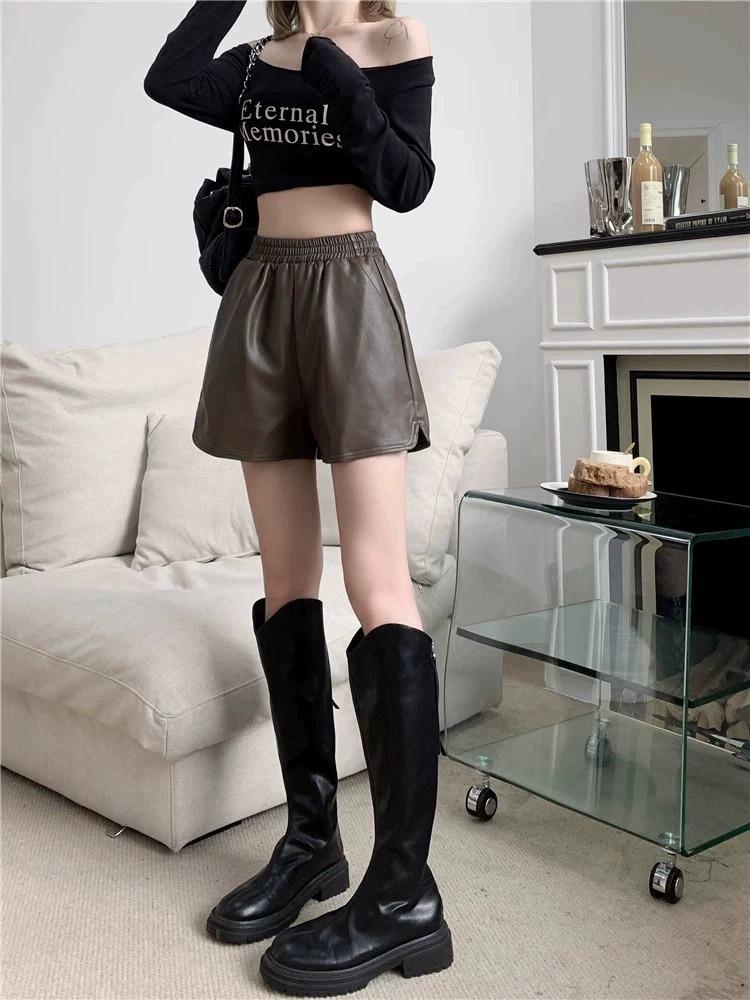 2025 Plus Size Women's High Waist PU Leather A-line Slimming Bootcut Shorts - Autumn/Winter Collection