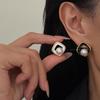 Fashion French Retro Enamel Square Pearl Stud Earrings Geometric Simplicity Black and White High-end Exquisite Versatile Earrings