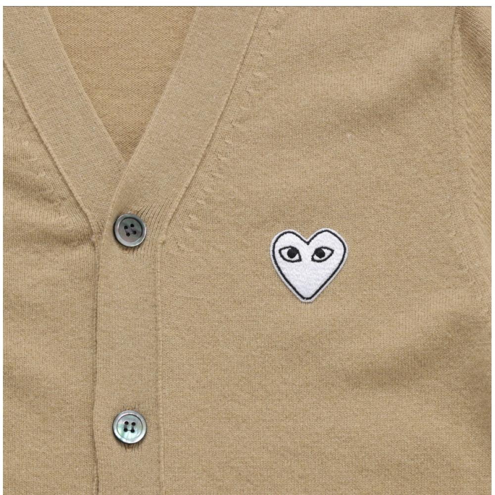 Comme DeS GarconS P1n066 2 Play White Heart Wafen Men S Cardigan
