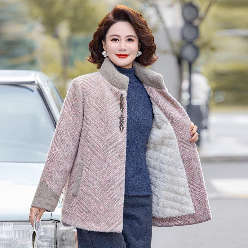 50-Year-Old Women's Thick Warm Winter Coat with Imitation Mink Velvet