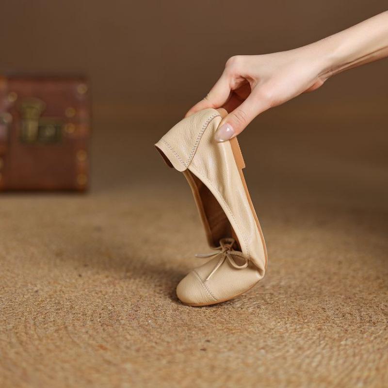 New Casual Single Shoes Women's Low-top Shallow Mouth Low-heel Large Size Four-season Flat-bottom Lazy Shoes Beef Tendon Soft Sole Comfortable and Sof