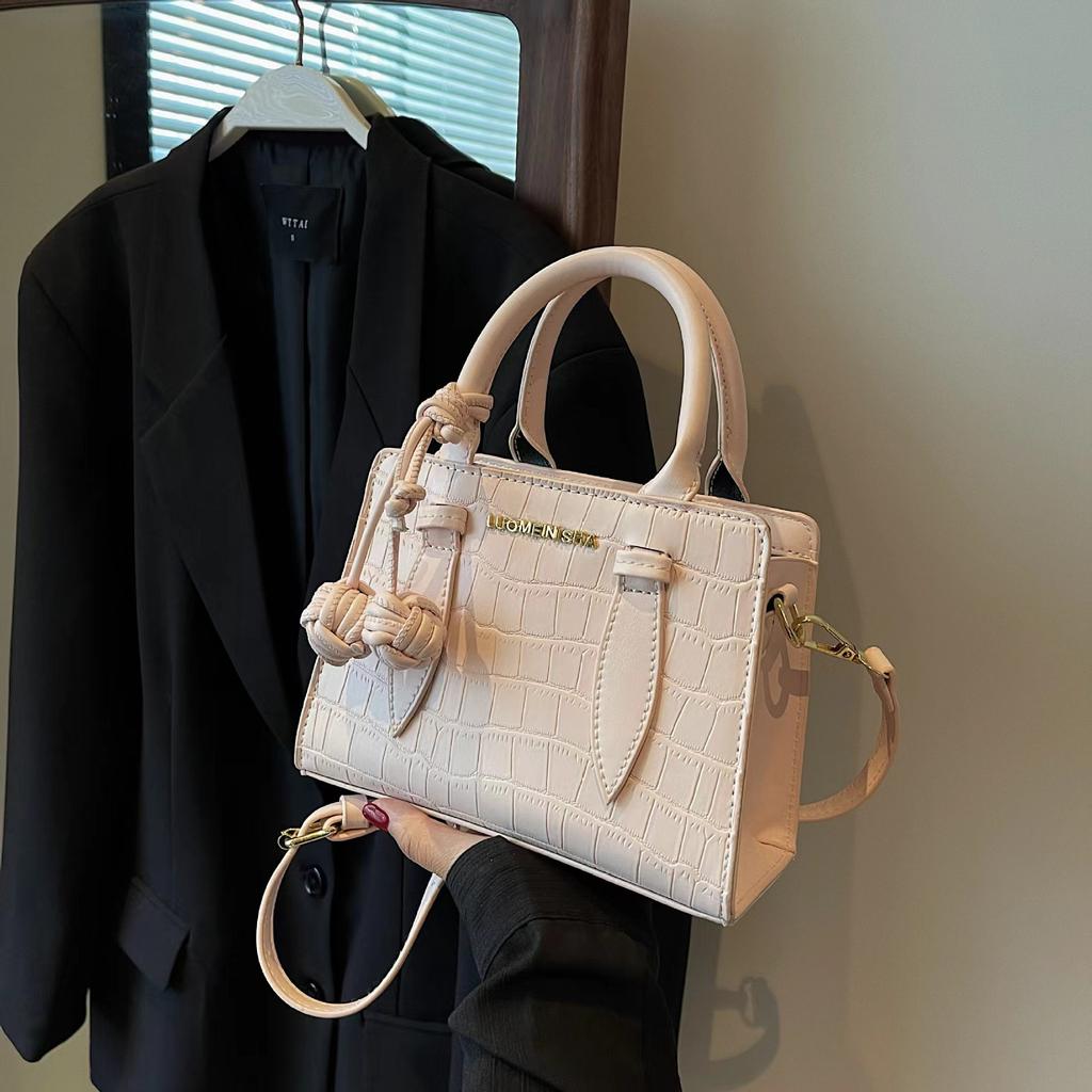 Handbag Bag Fashionable Women'S Handbag French Simple Niche Popular Shoulder Messenger Bag