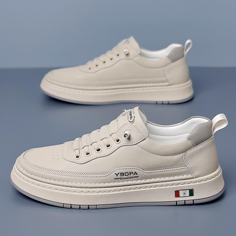 Fashion :2025 New Leather Mens Sneakers High Quality Slip on Walking Shoes Men's Skate Shoes Men Outdoor Leather Fashion Casual Shoes