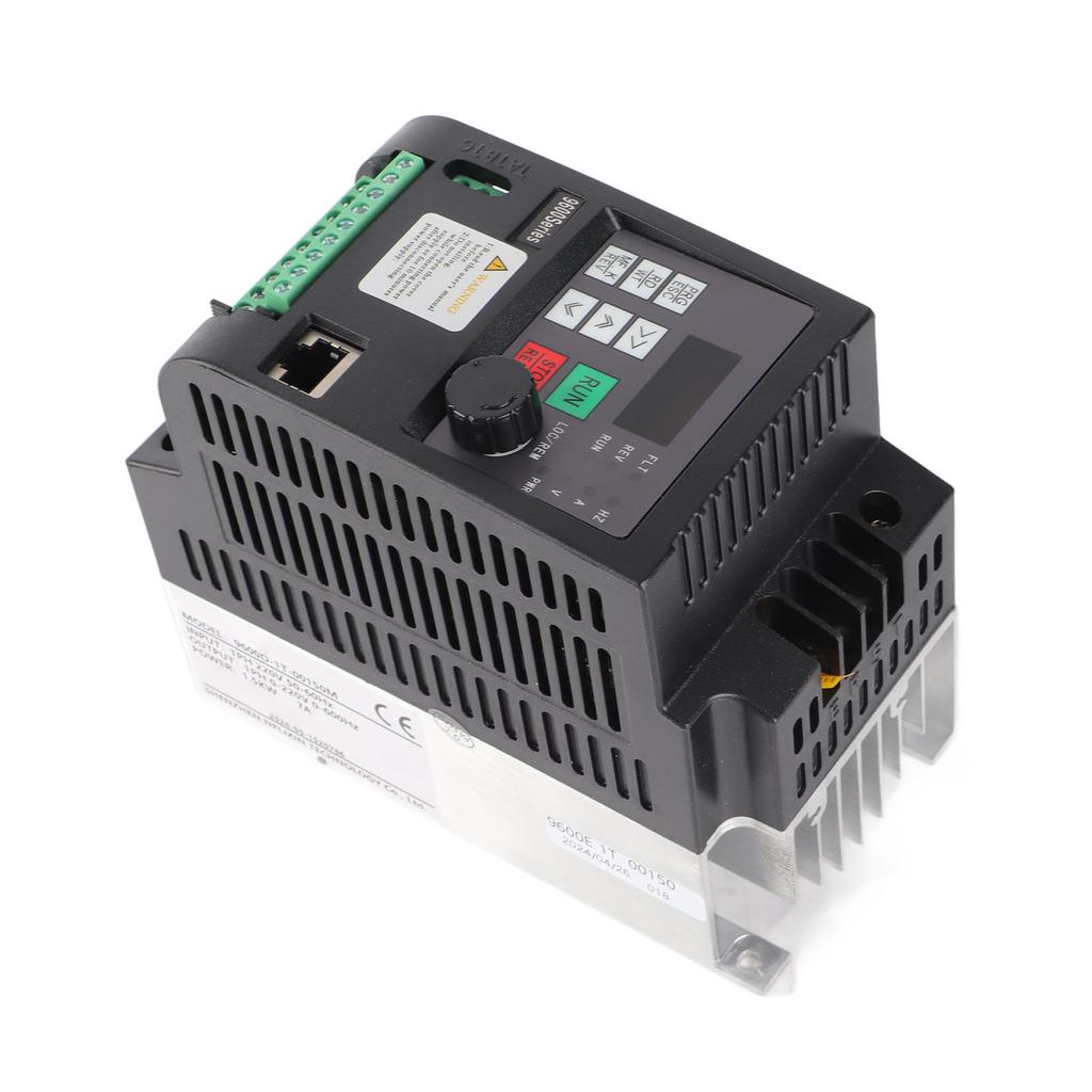 NFLIXIN Acționare cu frecvență variabilă 1PH VFD 1 intrare 1 ieșire Convertor de motor 220V 1.5KW 9600D?1T?00150M