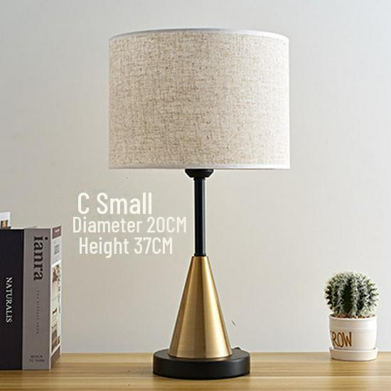 Nordic Wedding Home Bedside Lamp: Simple, Modern, Romantic Luxury Table Lamp