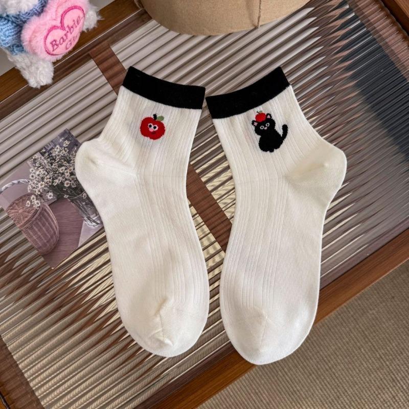 Female Summer Light and Thin Tie In Lovely Sweaty Breathable Cartoon Short Cotton Socks