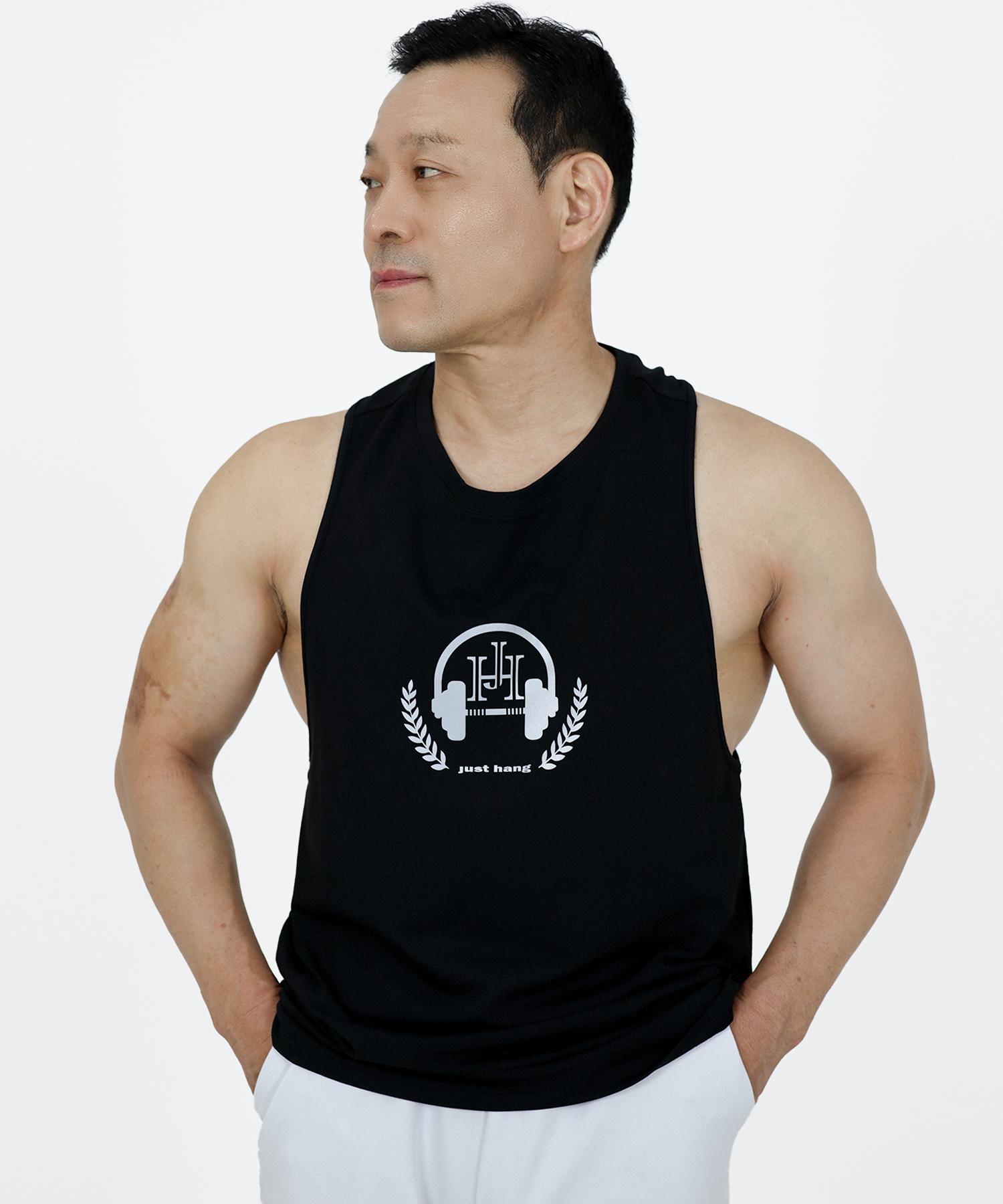 Just Haeng Laurel Reflective Black Sleeveless 1