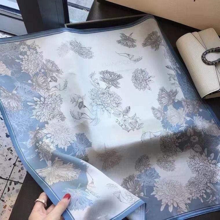 

Женский квадратный шарф | Элегантный светло-голубой шелковый шарф Стильный декоративный шейный платок Повязка для волос Аксессуар с узором ипомеи 70*70cm