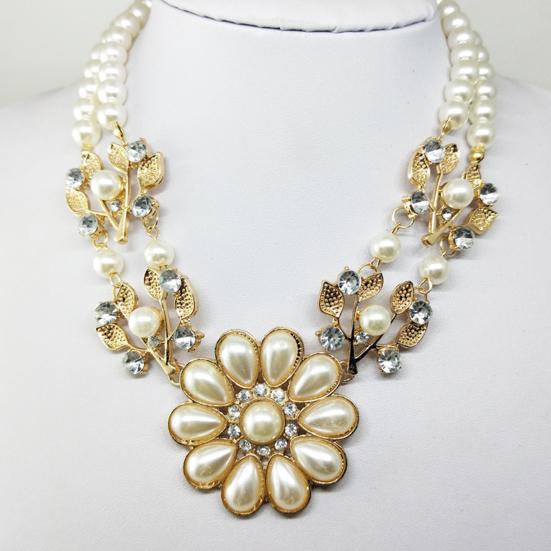 Yousheng Women Necklace Bohemian Elegant Double-layer Sun Flower Pendant Geometric Ladies Faux Pearl Choker Necklace Jewelry Decoration Gift for