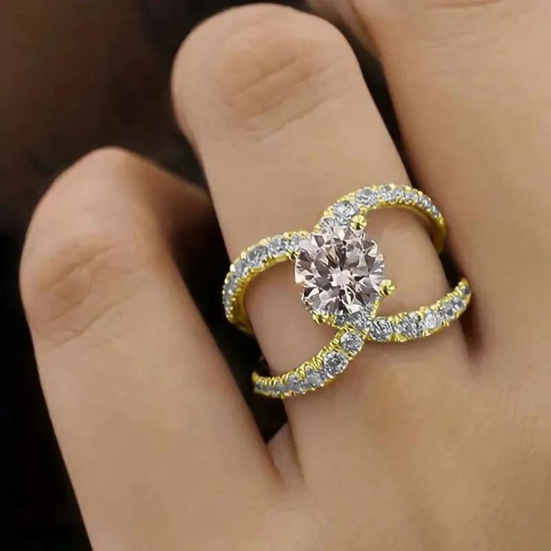 Trendy and Creative Cool Zircon Ring for European  American Engagement, Fashionable Temperament  Personalized Accessories