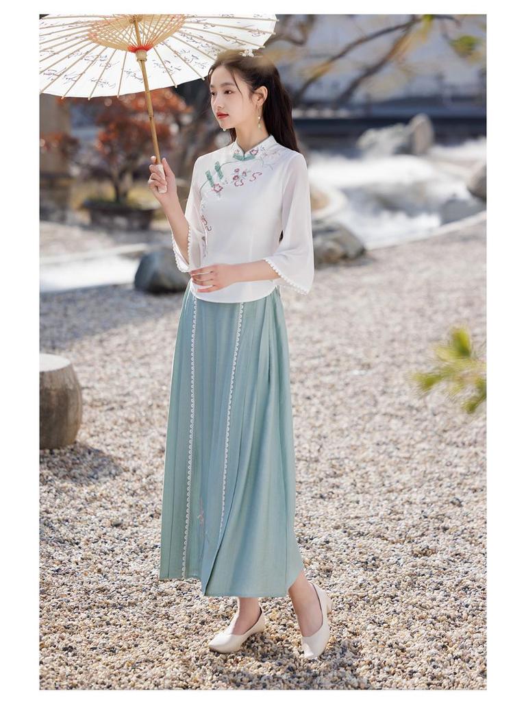 Republic of China Style Women's Retro Embroidered Cotton-Linen Hanfu Zen Tea Suit