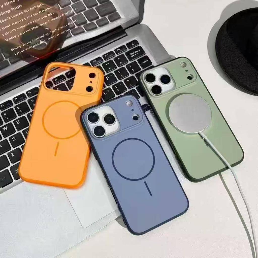iPhone 17 Pro Max Color Block Magnetic Case, Full Coverage Drop Protection, Anti-Fingerprint Cover