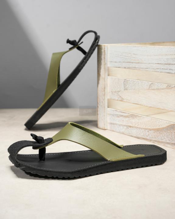 Fashion New Arrival Summer Men's Flip Flops Non-Slip Casual Flats Sandals Outdoor Beach Shoes Fashion Male Slippers Soft Simple Slides