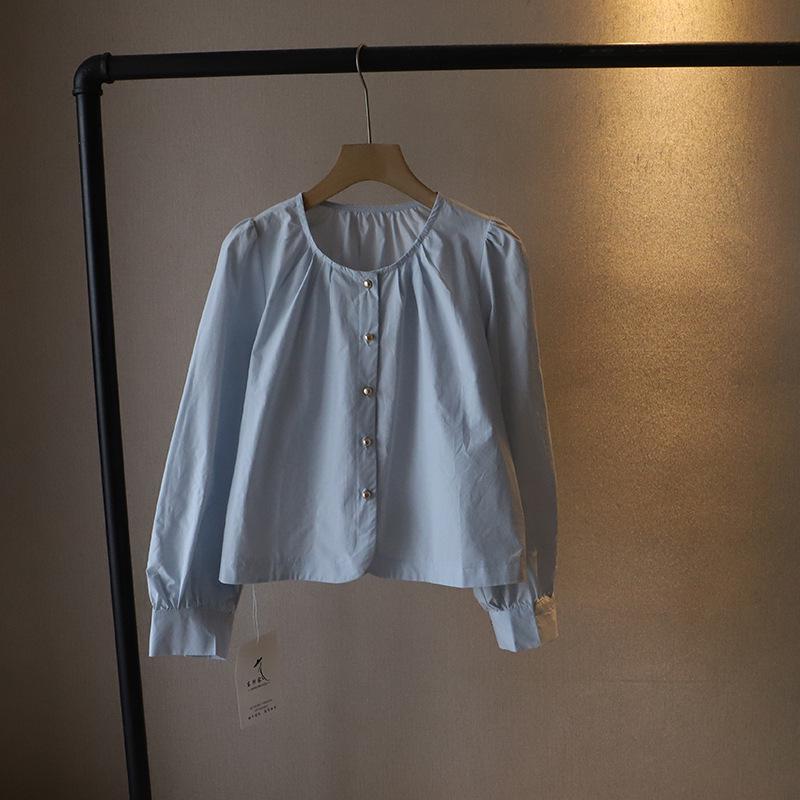 

Би Чжэн 2025 Весна Корейский стиль Женская рубашка с длинным рукавом однотонная на пуговицах 3298 One Size синий