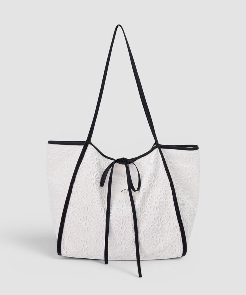 Atil Studio Daisy Lace Bobo Ribbon Shoulder Bag _ [Black Edition]
