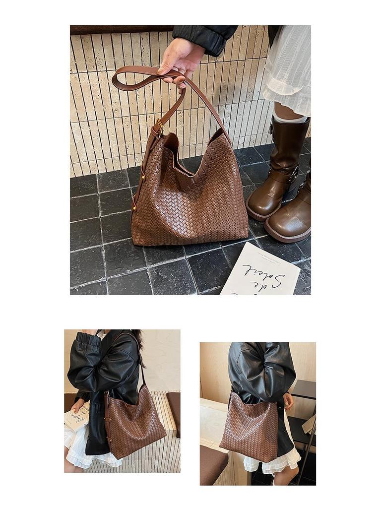 2025 Autumn/Winter Retro Woven Texture Large Capacity Tote: Versatile Casual Shoulder Bucket Bag