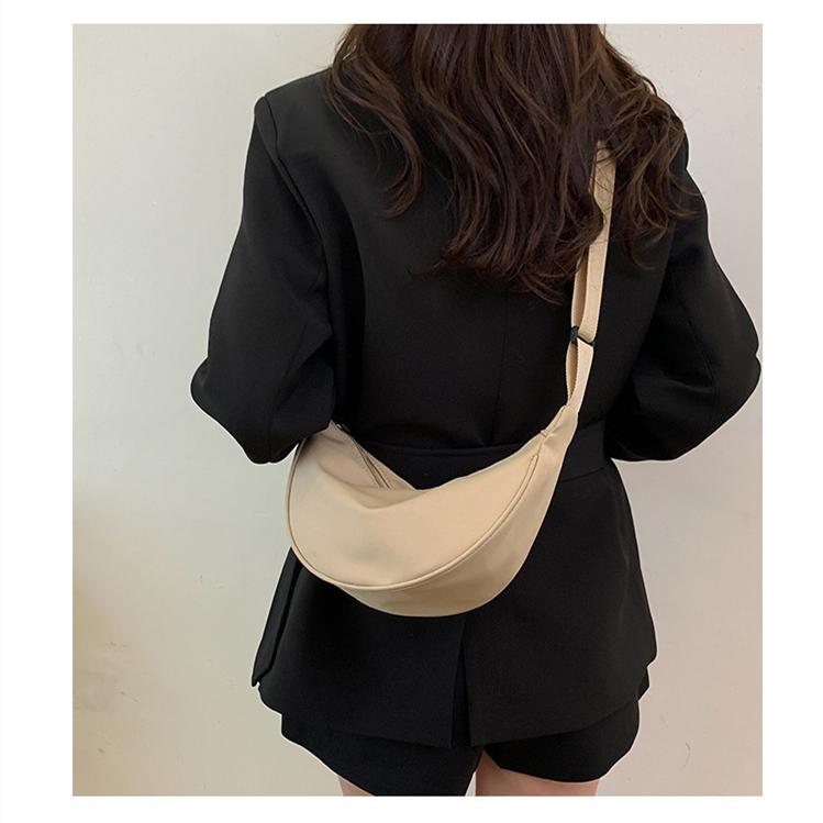 Women Solid Color Zipper Dumpling Bun Crossbody Bag Leisure Inclined Shoulder Bags Adjustable Band Strap Armpit Handbag