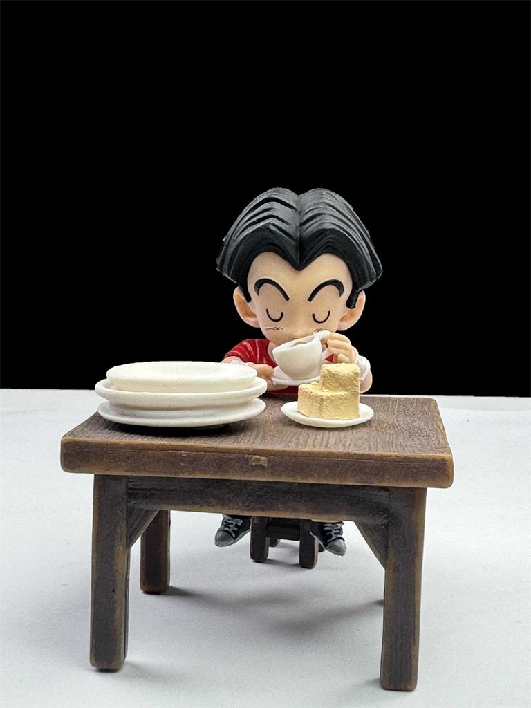 Toys Model Dragon Ball Z Vegeta Figure Son Goku eating 8cm Pvc Action Figures Collection For Christmas Gifts Children