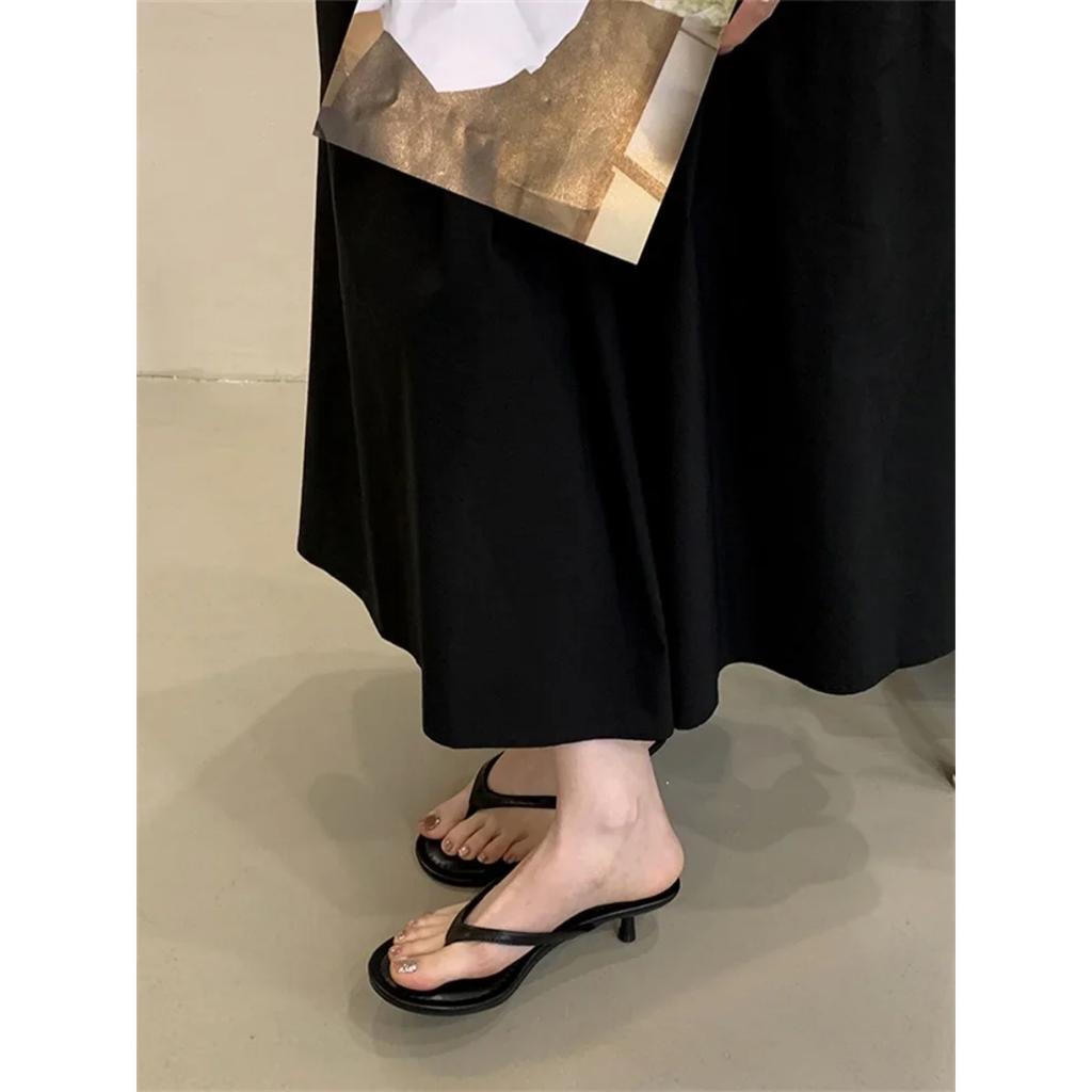 Eilyken Summer Fashion Thin Low Heels Slippers Women Round Clip Toe Beach Casual Sandals Flip Flops Shoes