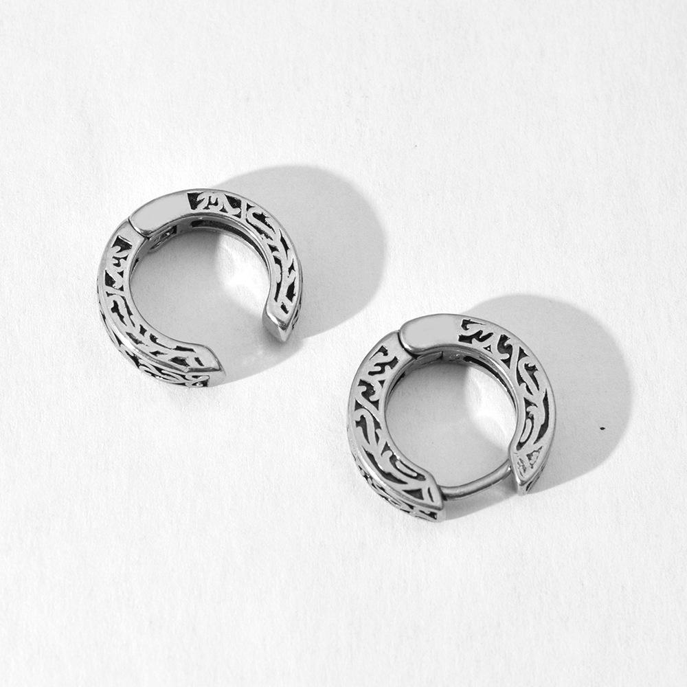 Totem Pattern Earrings, Earclips, Stainless Steel Non-fading Earrings, Men's and Women's Niche Design Earrings, Studs.