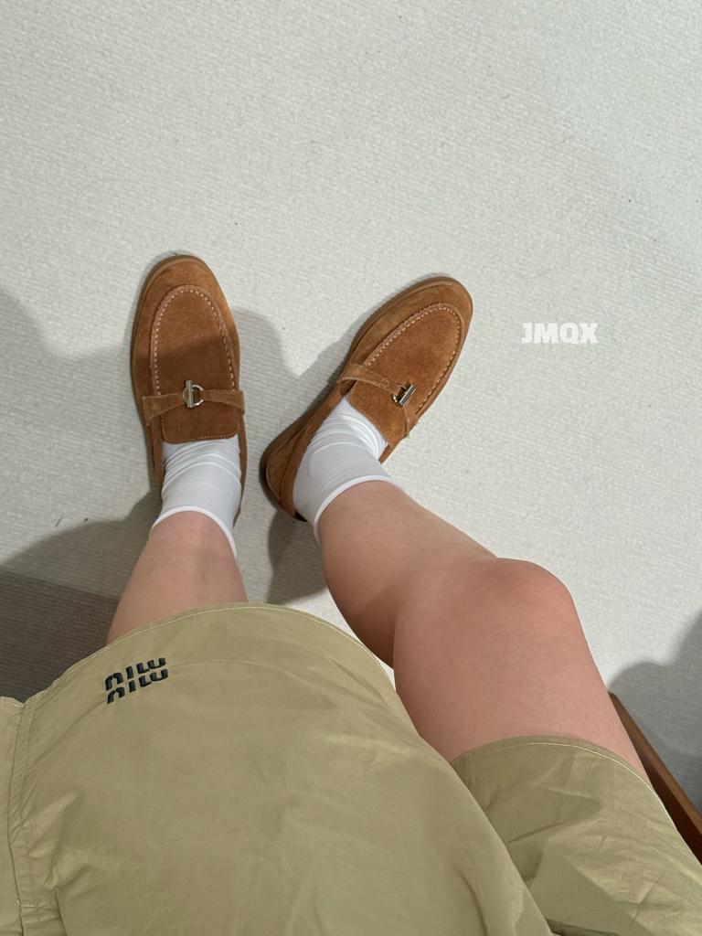 Tide brand flat-soled retro gold coin high-end loafers women's shoes 2025 new autumn versatile British style single shoes