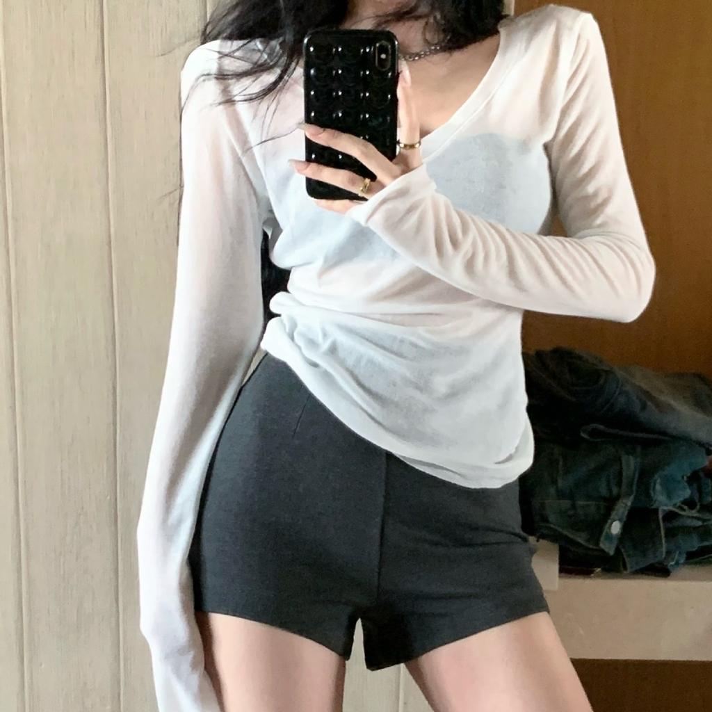 Design Hollowed Out Long Sleeved T-shirt for Summer Cover Up, Slim Fit for Spicy Girls, Slim Fit for Inner Wear, Sun Protection Pure Desire Top