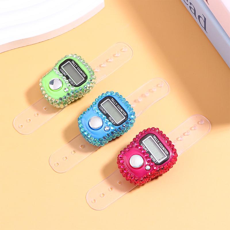Portable 7 Colors Rhinestone Finger Counter Sparkling Design Counting Tool for Prayers Fitness and Learning Tasks
