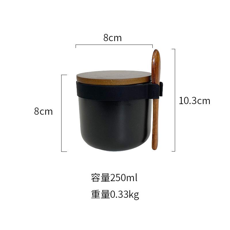 Kitchen Seasoning Tools Ceramic Seasoning Jar with Lid and Spoon Set Salt and Pepper Bottles Household Sealed Storage Jar 250ML