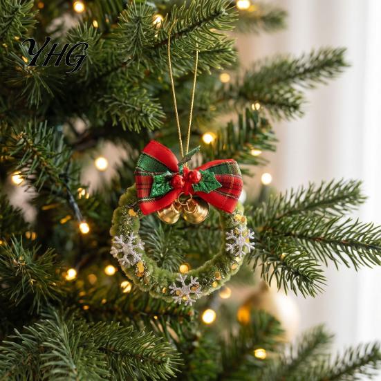 Indoor Christmas Tree Embellishments Mini Wreath Ornament, Hanging Decoration with Plaid Bow And Xmas Gift Wrapping Accessories Metal Bells, Handmade