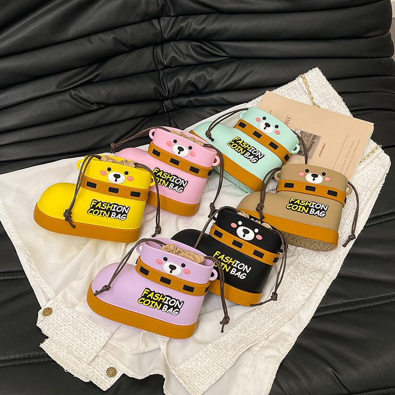 Women's bag new creative bear rain boots styling messenger bag cute girl heart silicone shoulder bag accessories bag