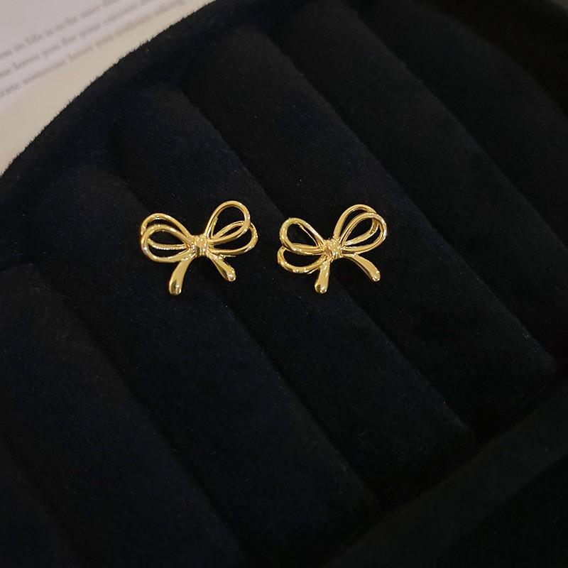 Silver Needle Korean Diamond Bow Earrings Versatile Fashion Temperament Earrings Niche Design Earrings Light Luxury Premium Sense