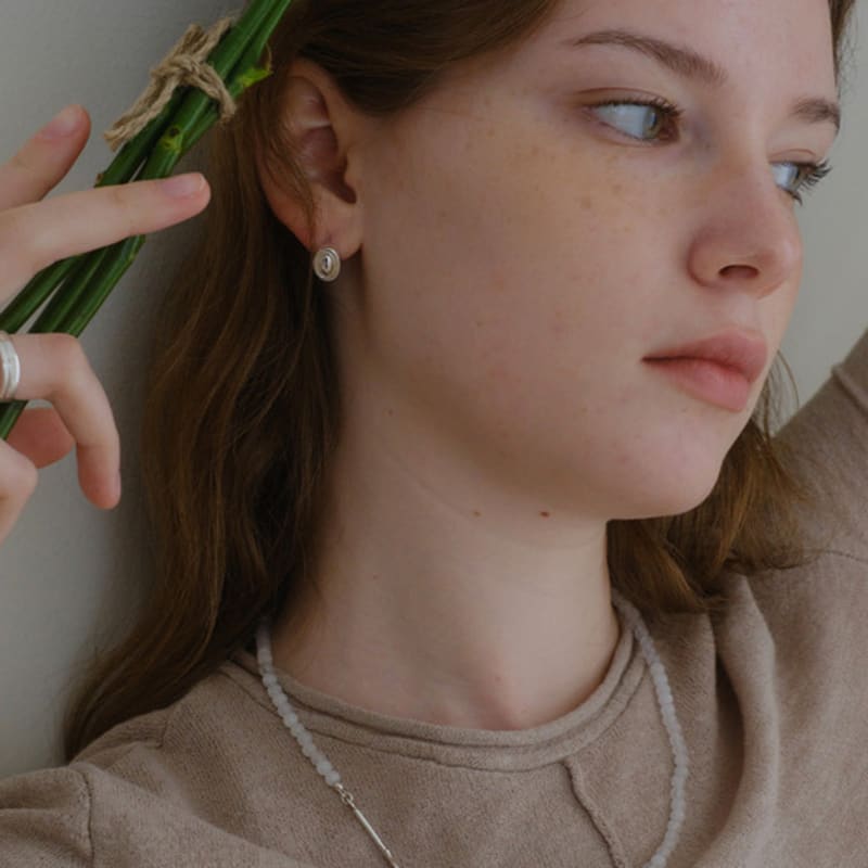 Reve Heart Swell Mano Necklace