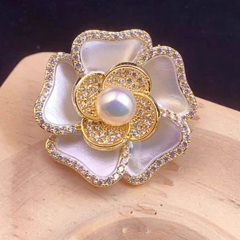 Trendy Camellias Flower Brooch Alloy Rhinestones Floral Pin Versatile Fashion Jewelry Luxurious Camellias Flower Brooch