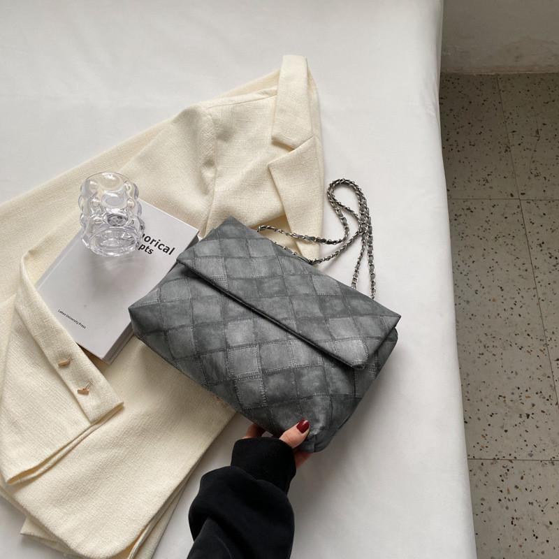 Trendy Casual Black Pu Tote Bag For Women Spacious Simple Design For Everyday Use