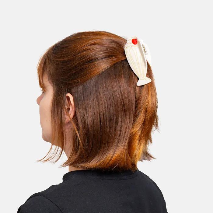 It My Socks Mlik Shake Hair Clip