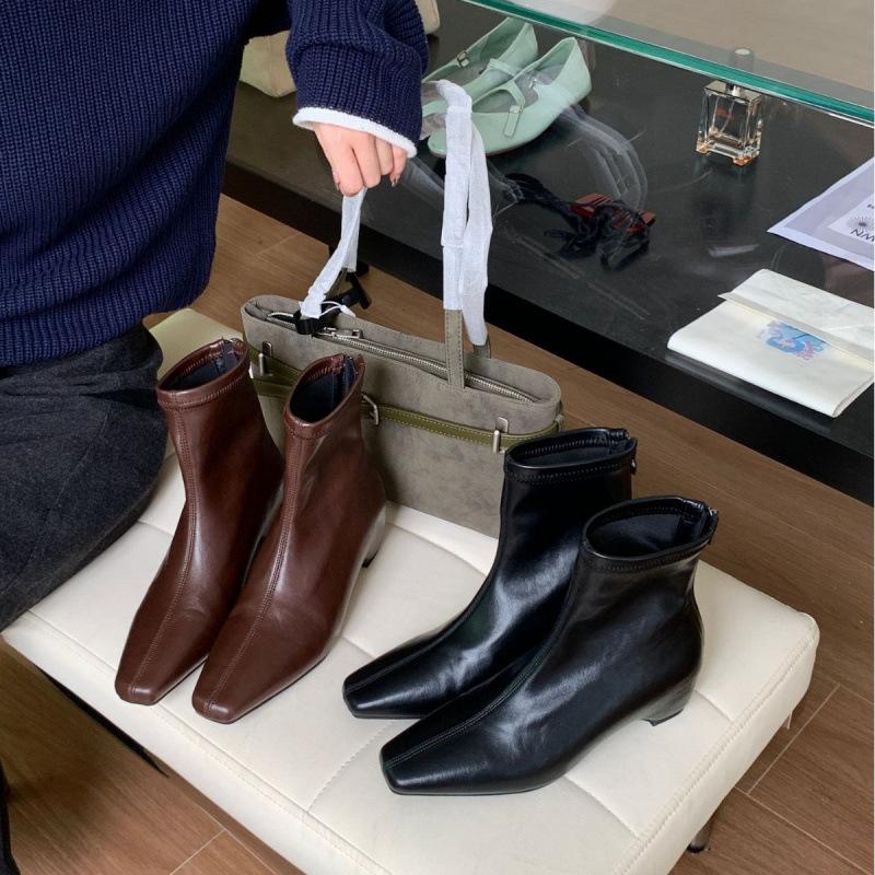 2025 new soft leather low tube rear zipper Chelsea inner slope heel women's short boots small women's boots