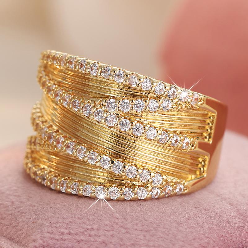 Classic Inlaid White CZ Women's Ring Dazzling Gold Color Geometry Daily Wear Party Jewelry Anniversary Gift