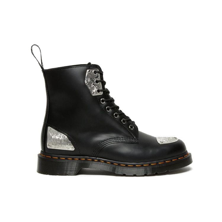 Dr. Martens 1460 King Nerd Short Boots Unisex boots Black 26507001