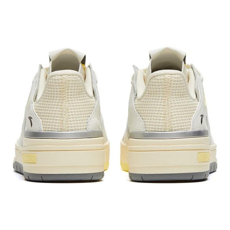Anta Flame 4.0 Slip Resistant Abrasion Resistant Slip Resistant Abrasion Resistant Low top Skateboard Shoes Women's 122328090-1