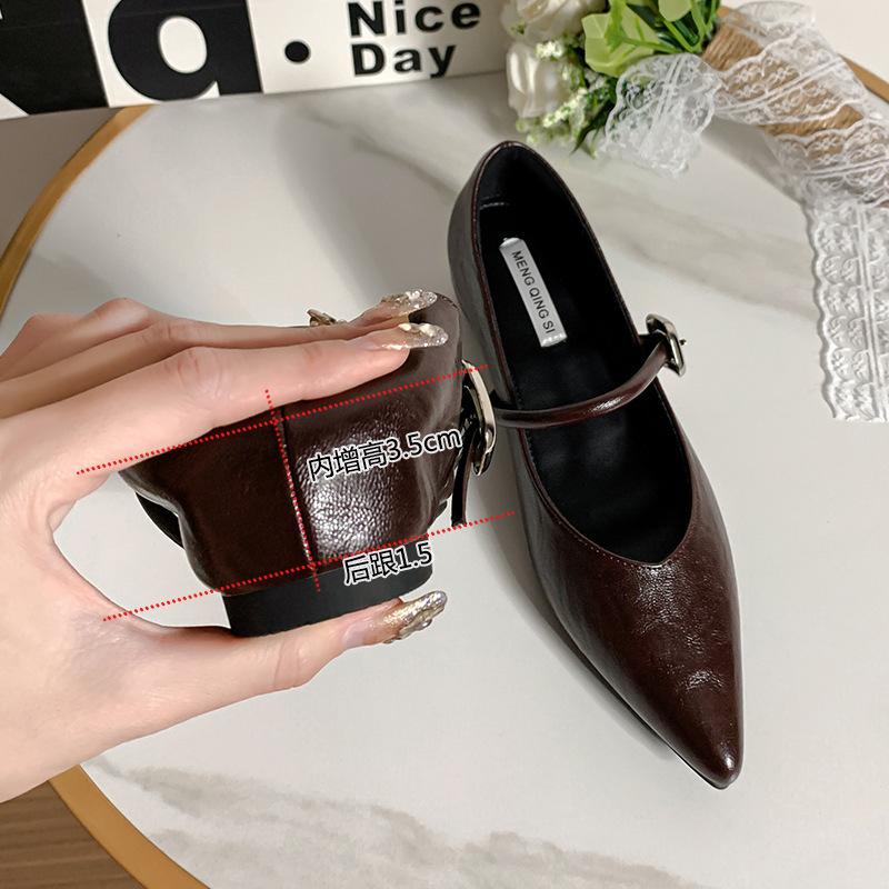 

Small inner height increase French Mary Jane shoes 2025 new with skirt spring and autumn shallow mouth pointed small size single shoes 40 коричневый