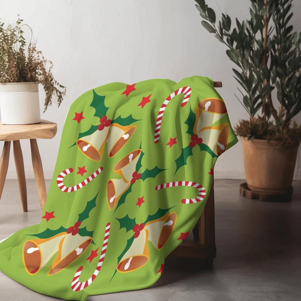 

Festive Holiday Throw Blanket Christmas Flannel Blanket Cozy Winter Decor Reindeer Pattern Xmas Gift Home Comfort Warm Bedspread 75x90cm