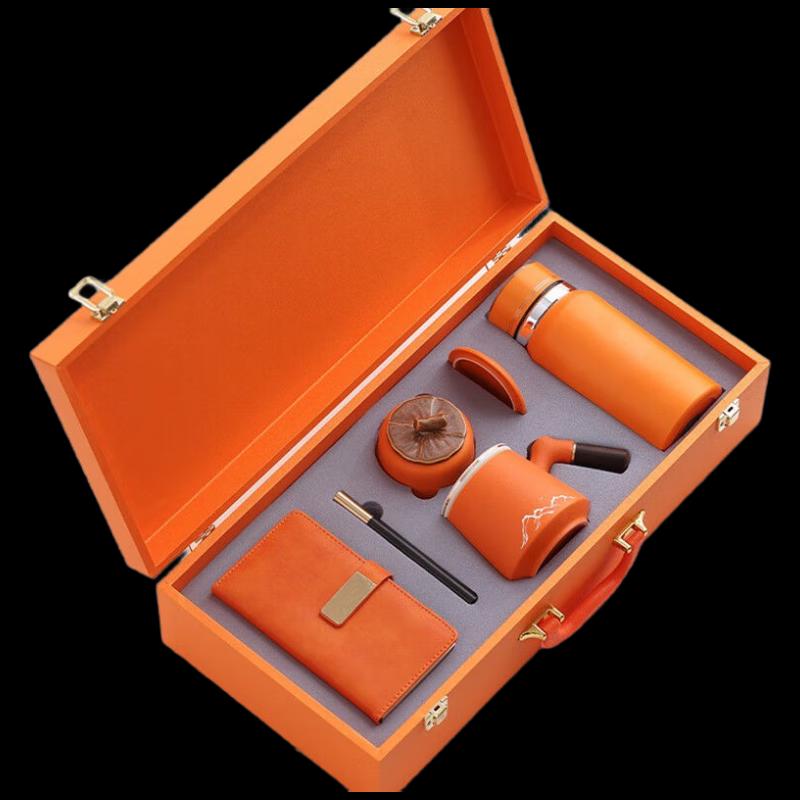 Elegant Multi-Item Business Gift Sets